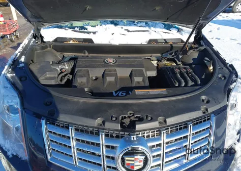 2015 Cadillac Srx Luxury Collection z USA, uszkodzony, nr VIN 3GYFNEE31FS521249